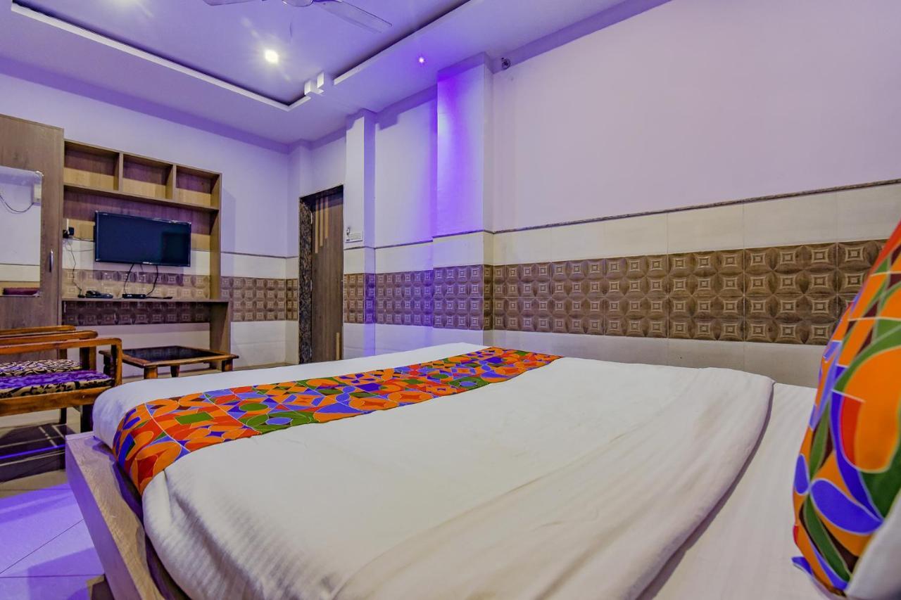 Fabhotel New Central Bhubaneswar Esterno foto