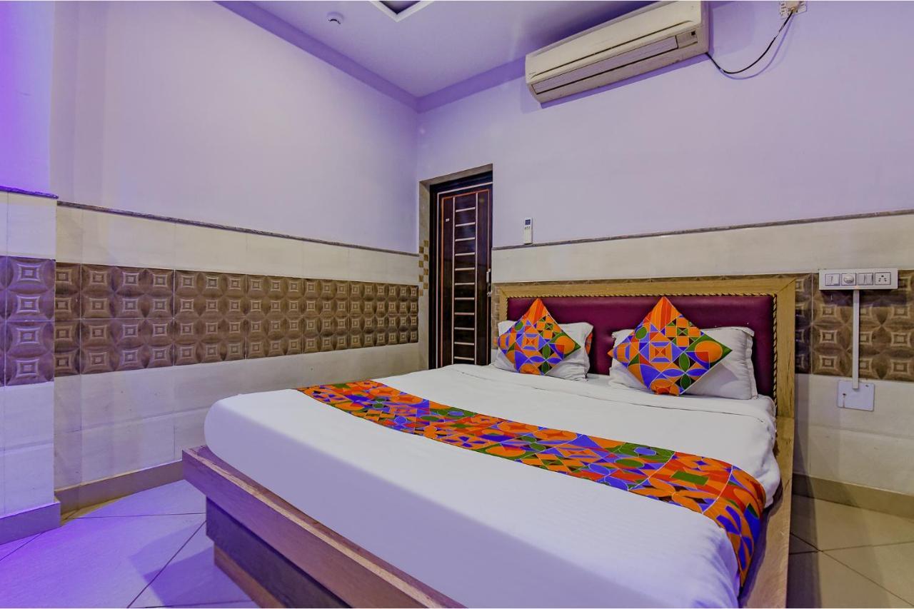 Fabhotel New Central Bhubaneswar Esterno foto