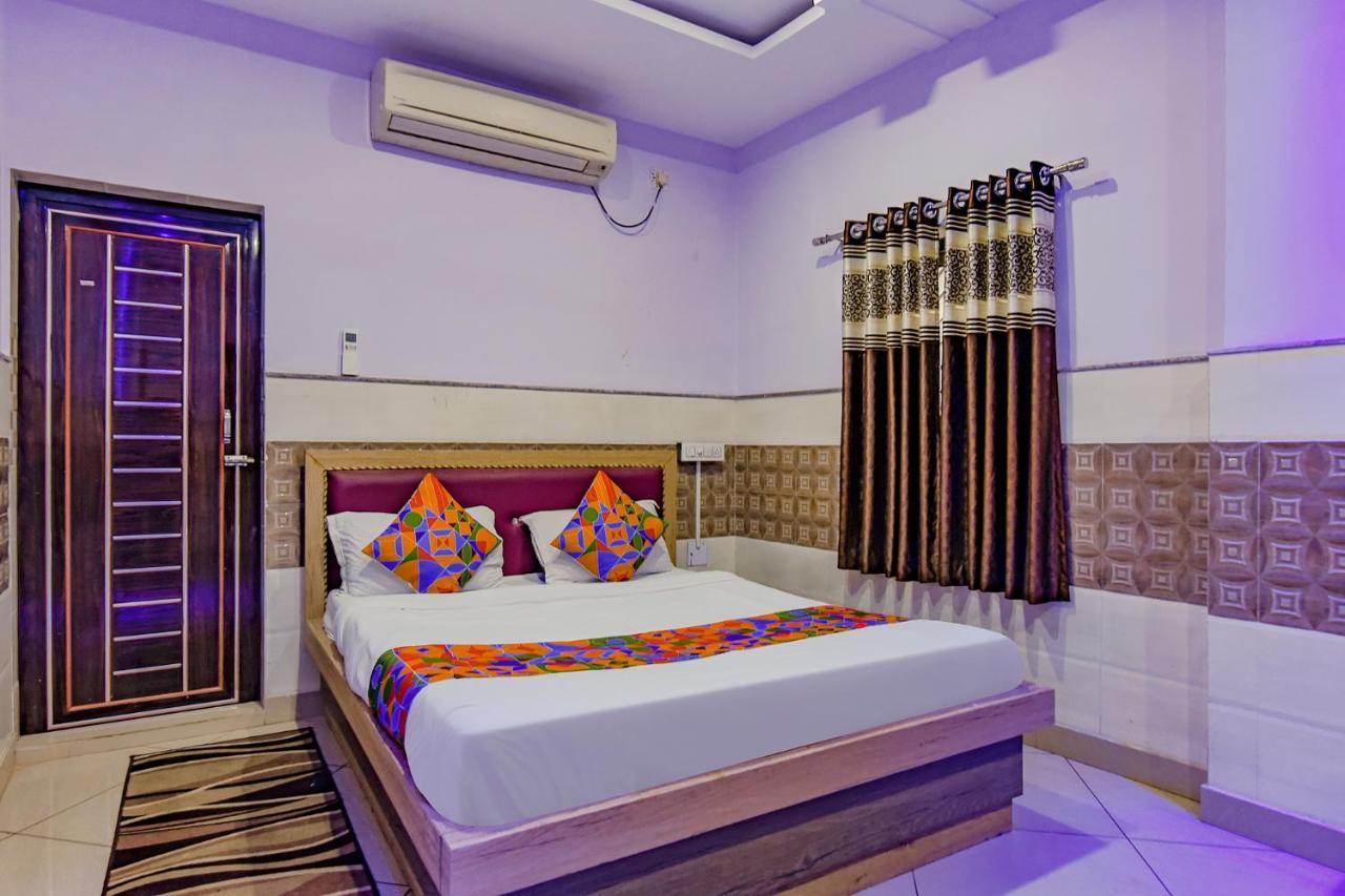 Fabhotel New Central Bhubaneswar Esterno foto